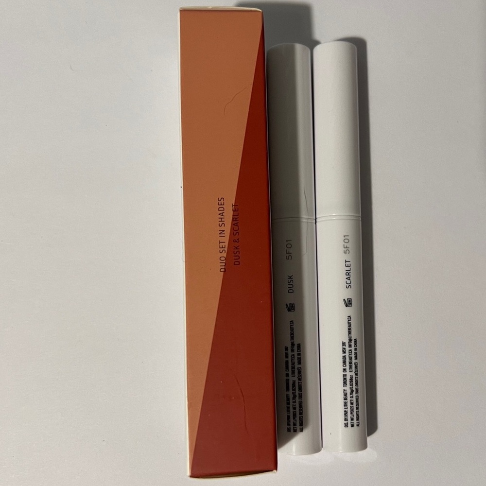 Lithe Soft Fill Lip Pencil - Duo - Picture 3 of 8